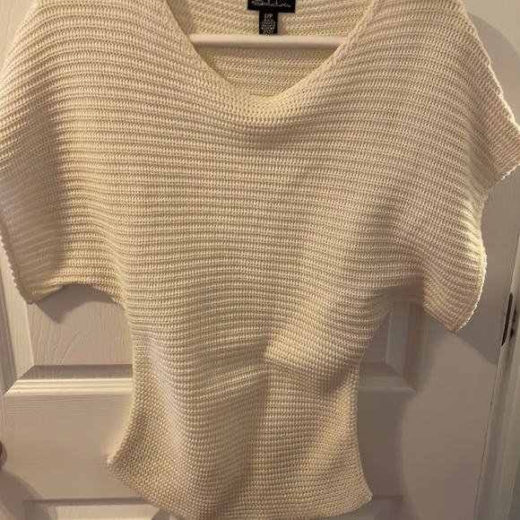 White Knit Wing Sleeve Top Small - Picture 2 of 4